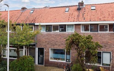 Hoogravense. 73