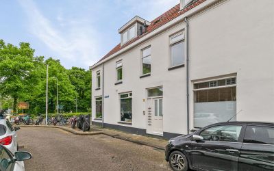 Hoogravense. 140-B