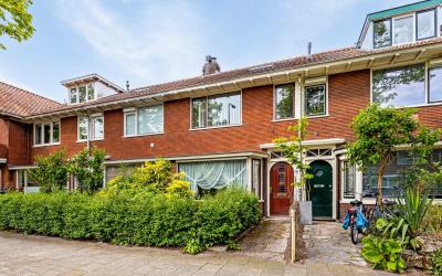 Hooft Graaf. 145