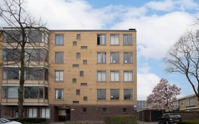 Van Bijnker. 225