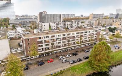 Van Bijnker. 343