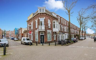 Jan Pieters. 84