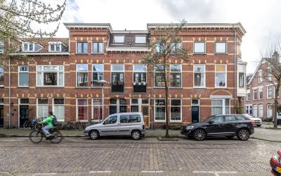 Bilderdijks. 32