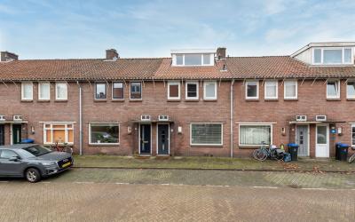 Barkasstraat 8