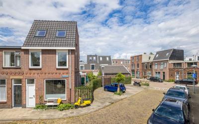 Bremstraat 1