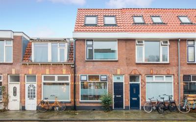 Bremstraat 18