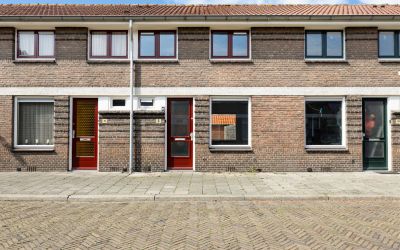 La Croixstraat 8