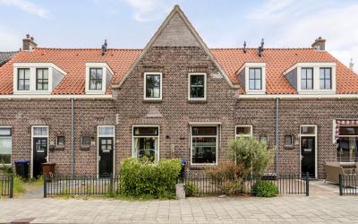 Amsterdamse. 657