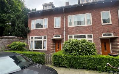 Mgr. van de Weteringstraat 11-B