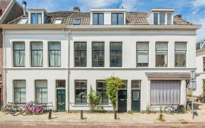 Mgr. van de Weteringstraat 4