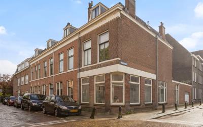 Kruisdwarss. 49