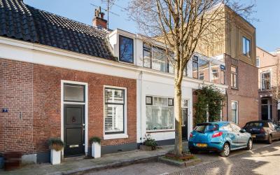 Kerkdwarsst. 5