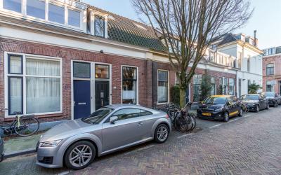 Kerkdwarsst. 26