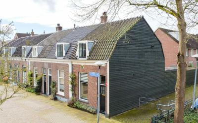 Piet Heinst. 32