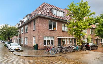 Laan van So. 27