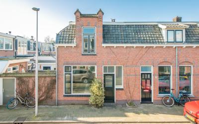 Van der Hel. 21
