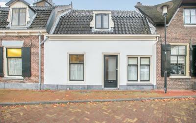 Voorstraat 15