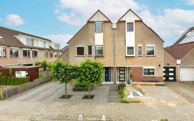Zwanebloem 27