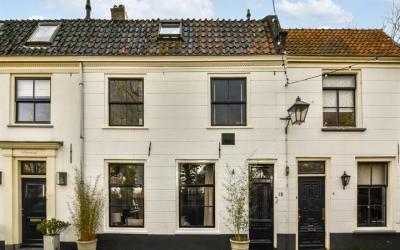 Breedstraat 15