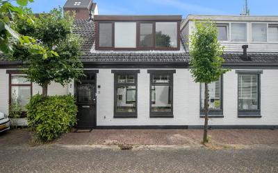 Nutslaan 13