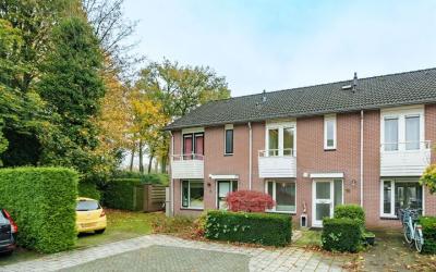 Duifhuis 16