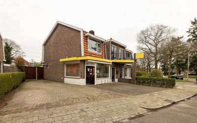 Van der Mer. 4