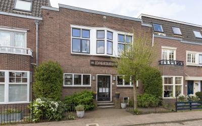 Torenstraat 27