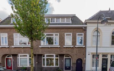 Dorpsstraat. 65