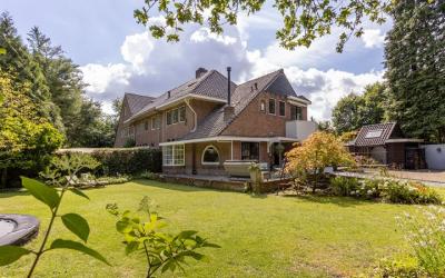 Vuursche Dr. 64
