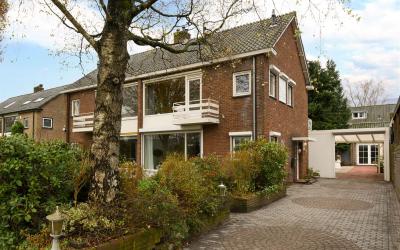 Drakenburge. 137