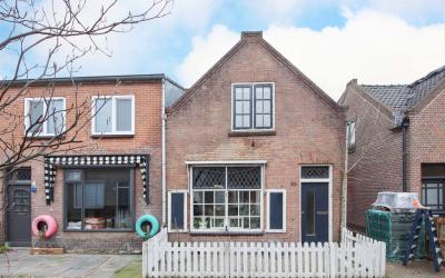 Nieuwe Scha. 63