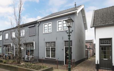 Nieuwe Scha. 48