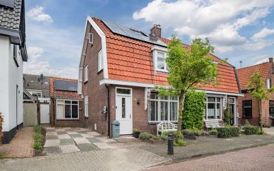 Koningin Em. 15