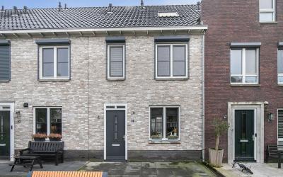 Polkampen 8