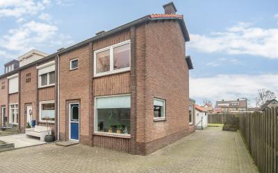 Willem Bare. 7