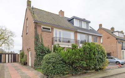 Raadhuislaan 39