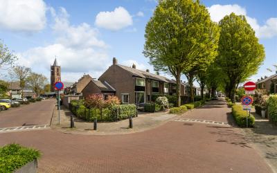 Raadhuislaan 28