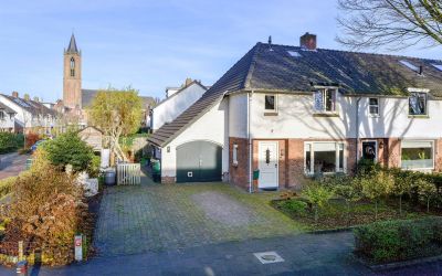 Raadhuislaan 6