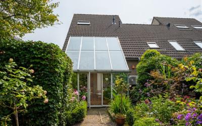 Koninginnel. 34