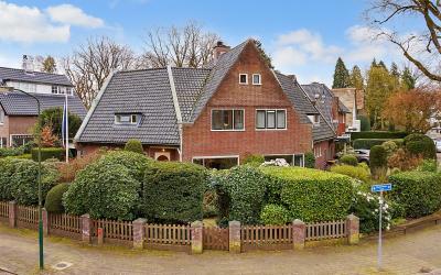 Regentessel. 9