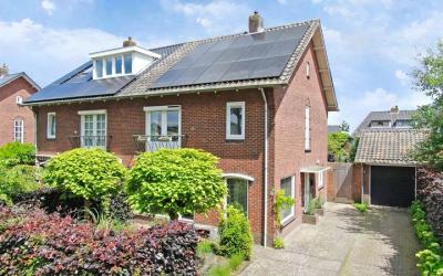 Middelwijks. 43
