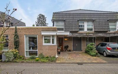 Lijsterbesl. 4