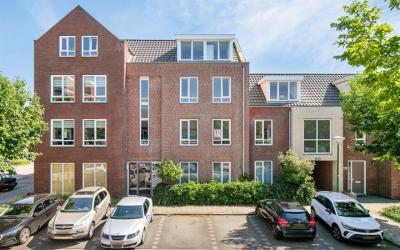 van Angerenstraat 7