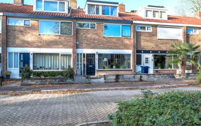 Christiaan. 112