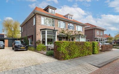 Emmastraat 17