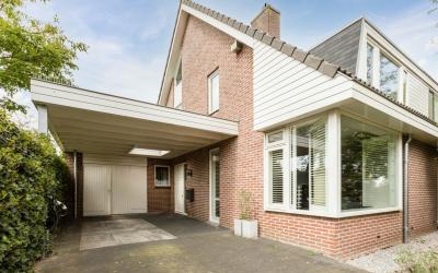 Wethouder R. 1