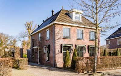 Wethouder van Hekezenlaan 36