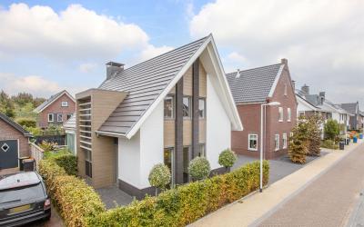 Schijndelaa. 24