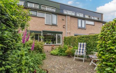 Doornenburg 74