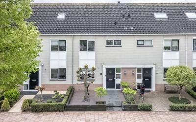 Lange Voren 130